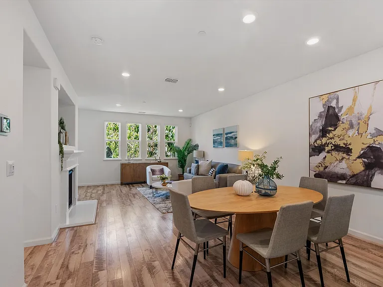 17981 Cantabria Ln — Photo 16