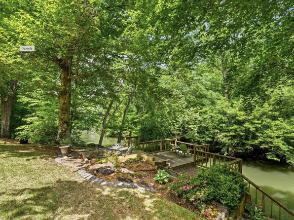 850 Reynolds Bridge Rd, Benton, TN 37307