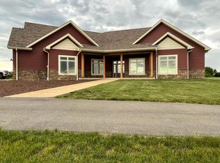 1061 Elicker Rd, New Kensington, PA 15068