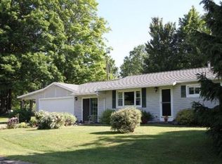 69 Grandview Rd, Kane, PA 16735