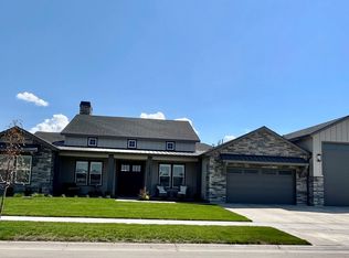 14384 N Woodpecker Ave, Boise, ID 83714
