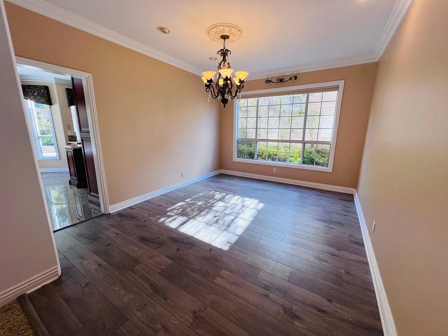 5 bed, 4.5 bath, 3524 sqft, $7,500 — Photo 4