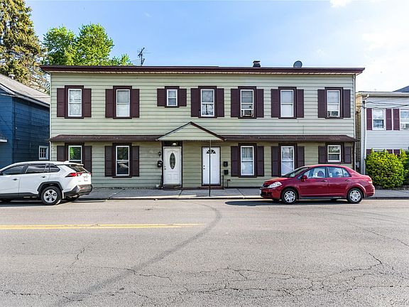 2nd image of 121 Broadway