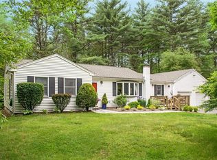 813 Waites Corner Rd, South Kingstown, RI 02892