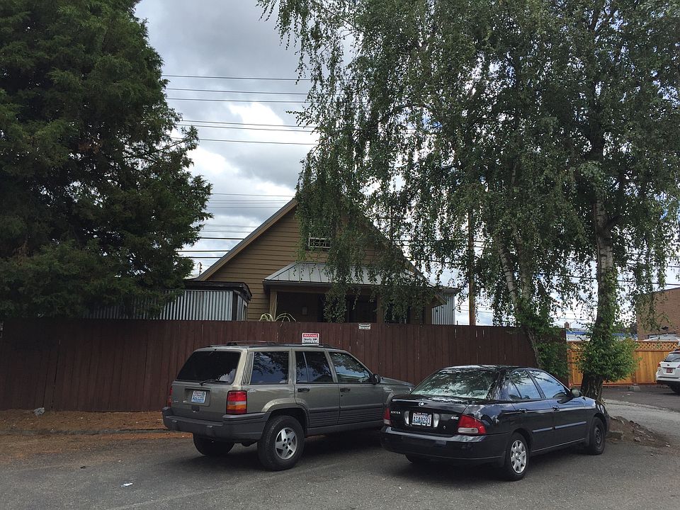 2nd image of 5609 4th Ave S