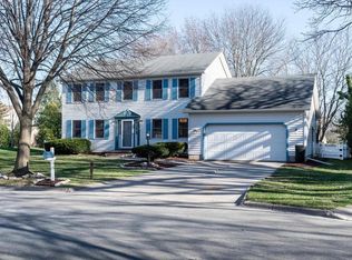 10 Boothbay Cir, Madison, WI 53717