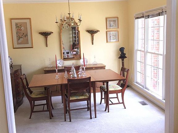 4th image of 3314 Meadowrun Dr