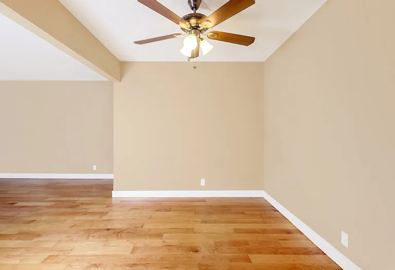 1410 Millbrae Ave — Photo 4
