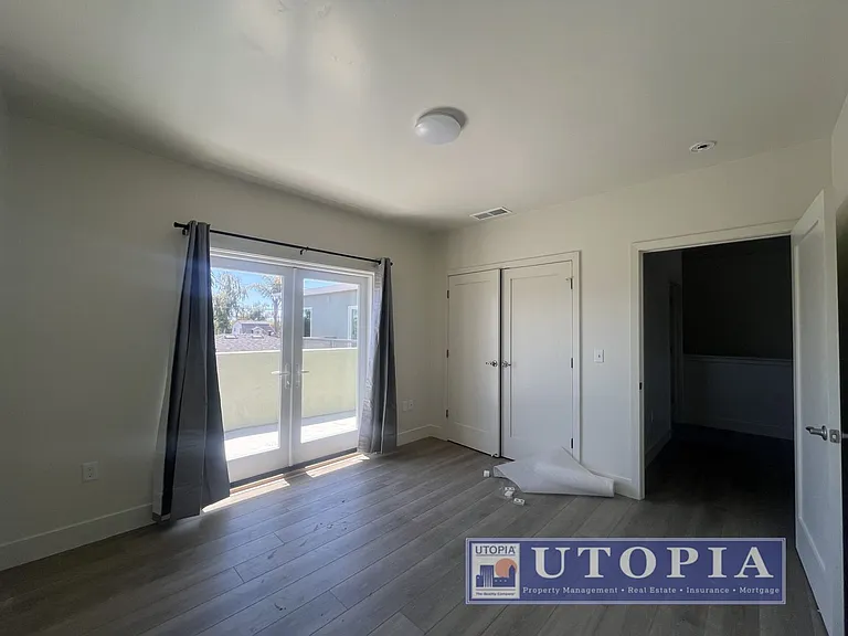 528 Dufour St #A — Photo 11