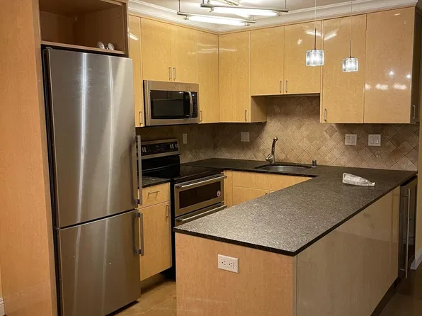 3070 California St APT 104, San Francisco, CA 94115