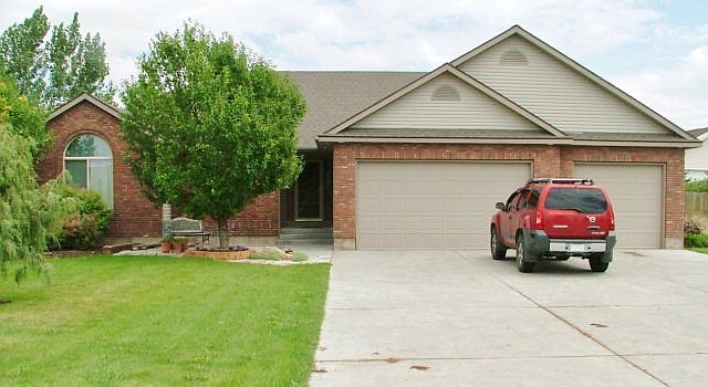 1st image of 2427 S Stafford Dr