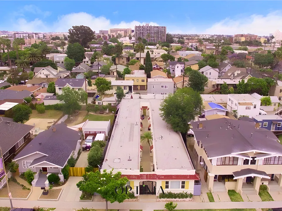 1030 Magnolia Ave