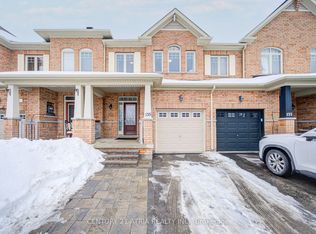 135 Windrow St, Richmond Hill, ON L4E 0Y2