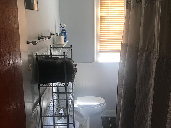 Upstairs bathroom