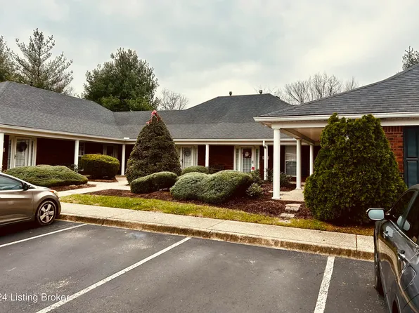 8450 Aspen Glen Way, Louisville, KY 40228