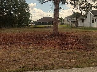 221 SE 4th Pl, Cape Coral, FL 33990