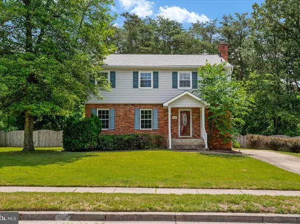 1625 Severn Run Ct, Severn, MD 21144