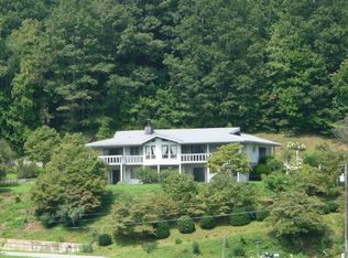 551 Green Rd, Brevard, NC 28712