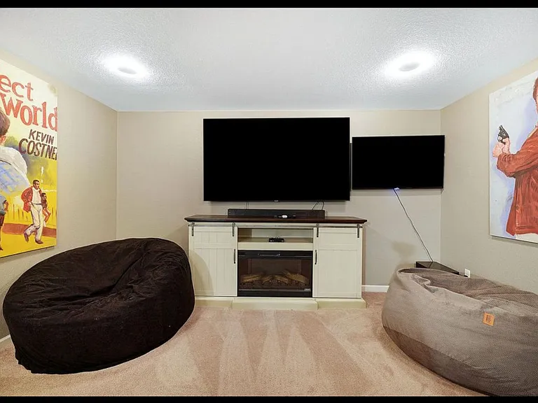 824 Yellow Jasper Point — Photo 16