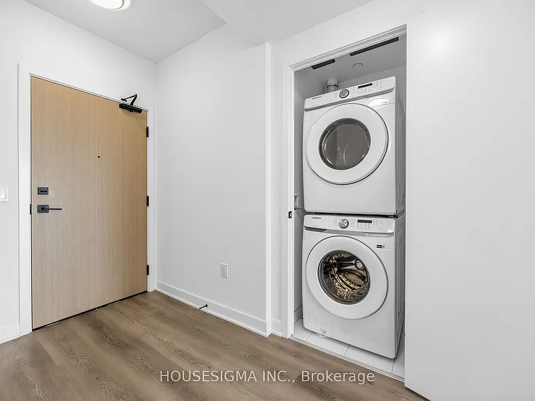 36 Zorra St #1907 — Photo 5
