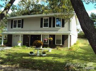 3116 Onondaga Dr, Maryland Heights, MO 63043