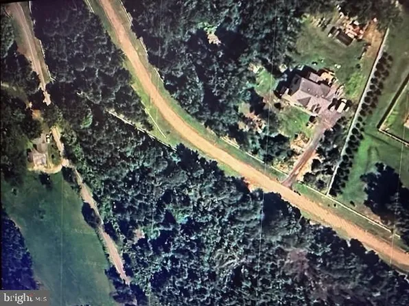 8833 Sunnybrooke Farm Rd, Spotsylvania, VA 22551