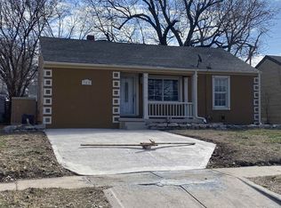 722 S Yale Ave, Wichita, KS 67218