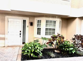 610 SE 14th Ct APT 6, Fort Lauderdale, FL 33316