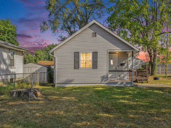 27 43rd St SW, Wyoming, MI 49548