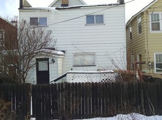 208 S Pine St, Ishpeming, MI 49849