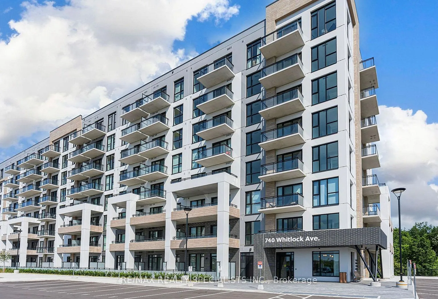 2 bed, $2,350 — Photo 1