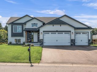 25482 12th St W, Zimmerman, MN 55398