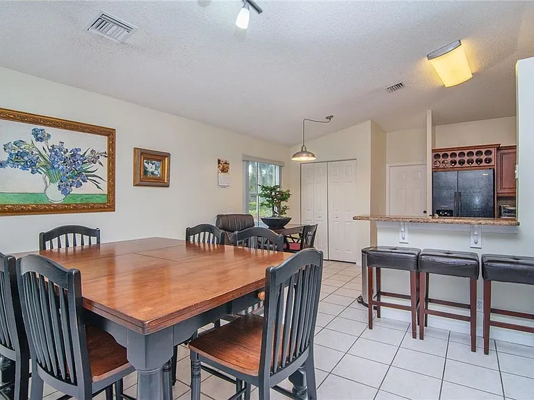 4297 Pine Ridge Ct — Photo 9
