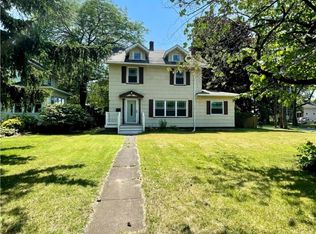5 Abington Rd, Rochester, NY 14622