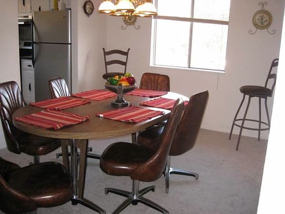 Sun Room/Enclosed Patio