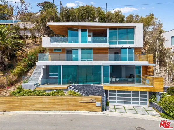 17415 Castellammare Dr, Los Angeles, CA 90272