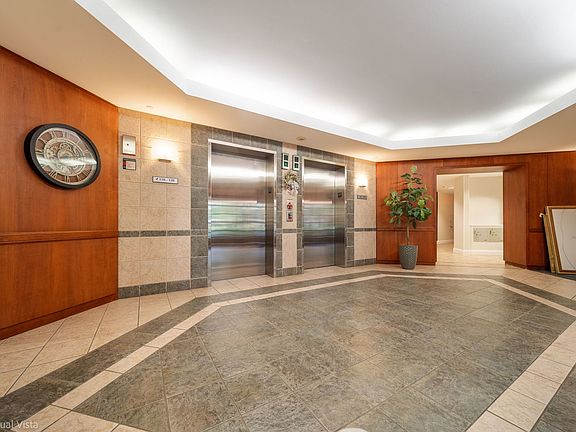 3rd image of 865 E 22nd St APT 214