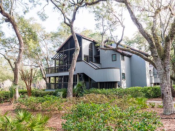 2nd image of 4544 Park Lake Dr