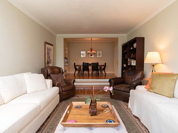 4th image of 511 W 232nd St APT W43