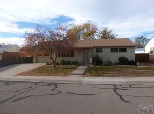 1817 Iroquois Rd, Pueblo, CO 81001