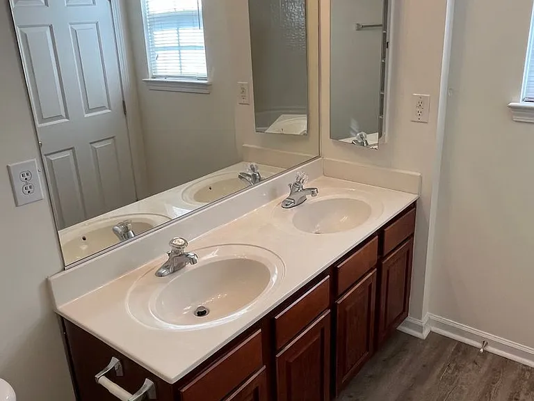12003 Duke Lancaster Dr — Photo 22