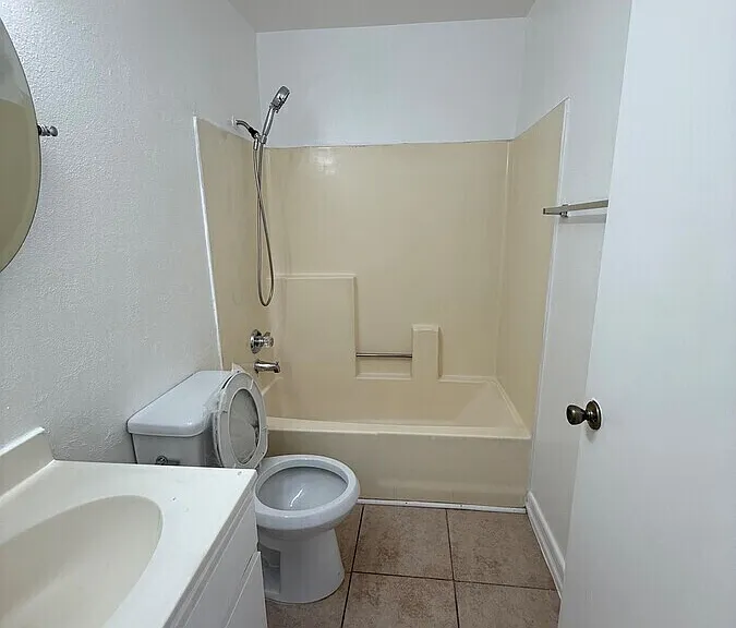 3350 Drew St #303 — Photo 4