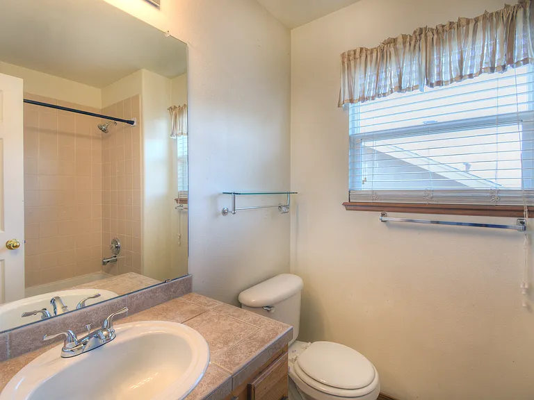 2244 Pinyon Jay Dr — Photo 9