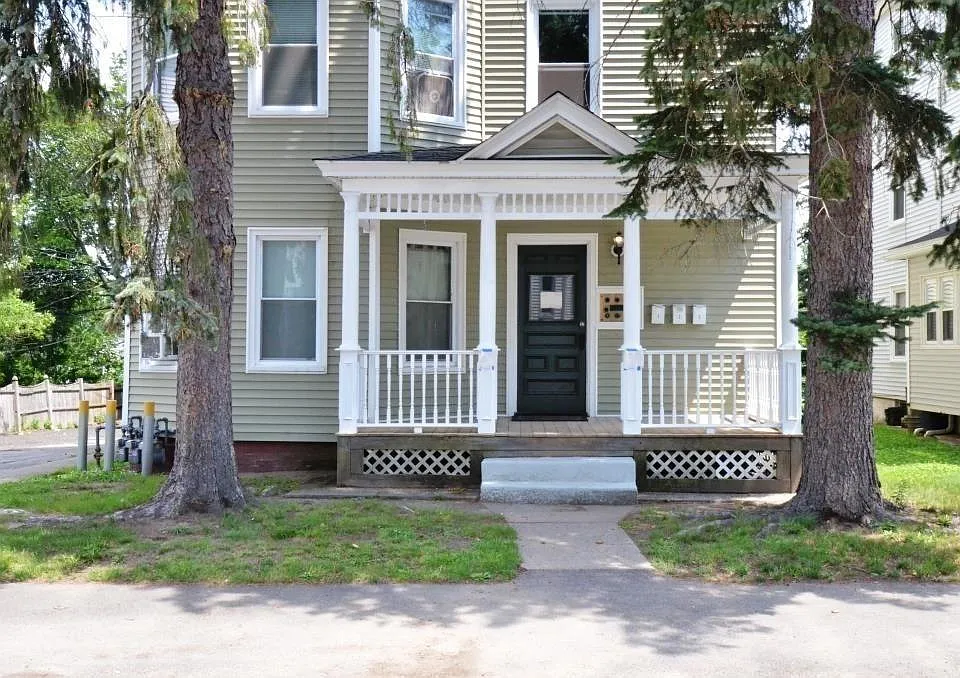 11 Derby St #1