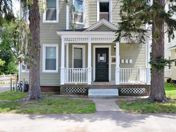 11 Derby St #1, Worcester, MA 01604