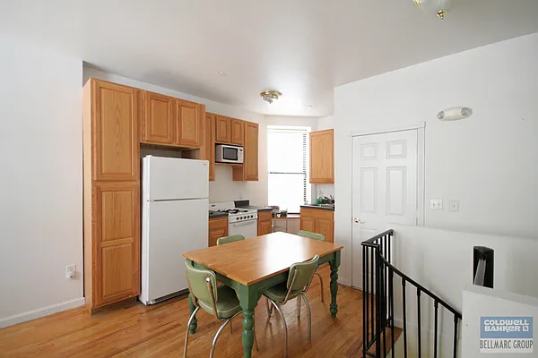 Sold by Bellmarc Realty | media 10