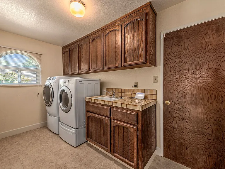 146 Mountain View Ave — Photo 15