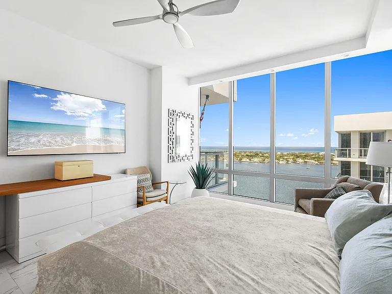 1 Water Club Way #Penthouse 2204 — Photo 14
