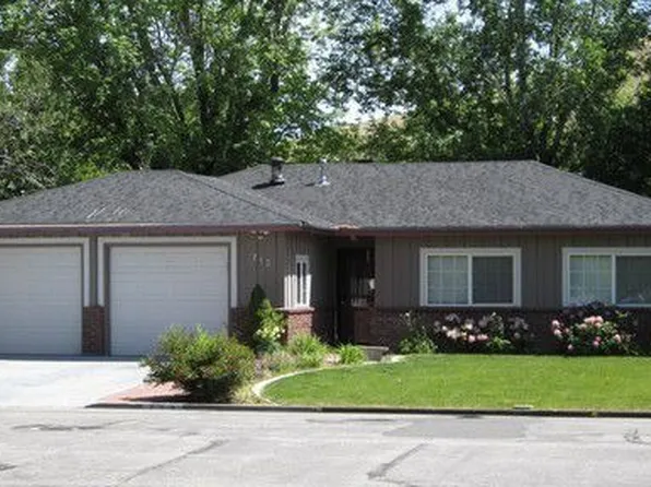 713 Elm St, Carson City, NV 89703
