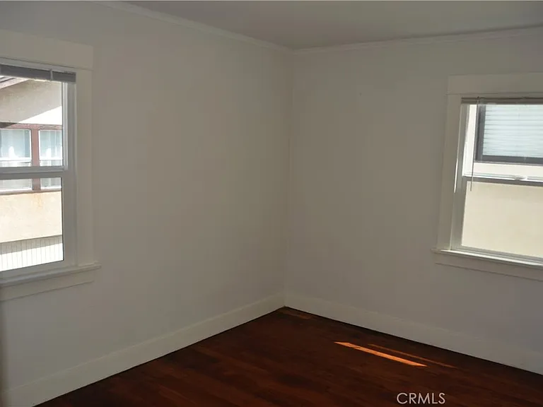 830 Monterey Blvd — Photo 12